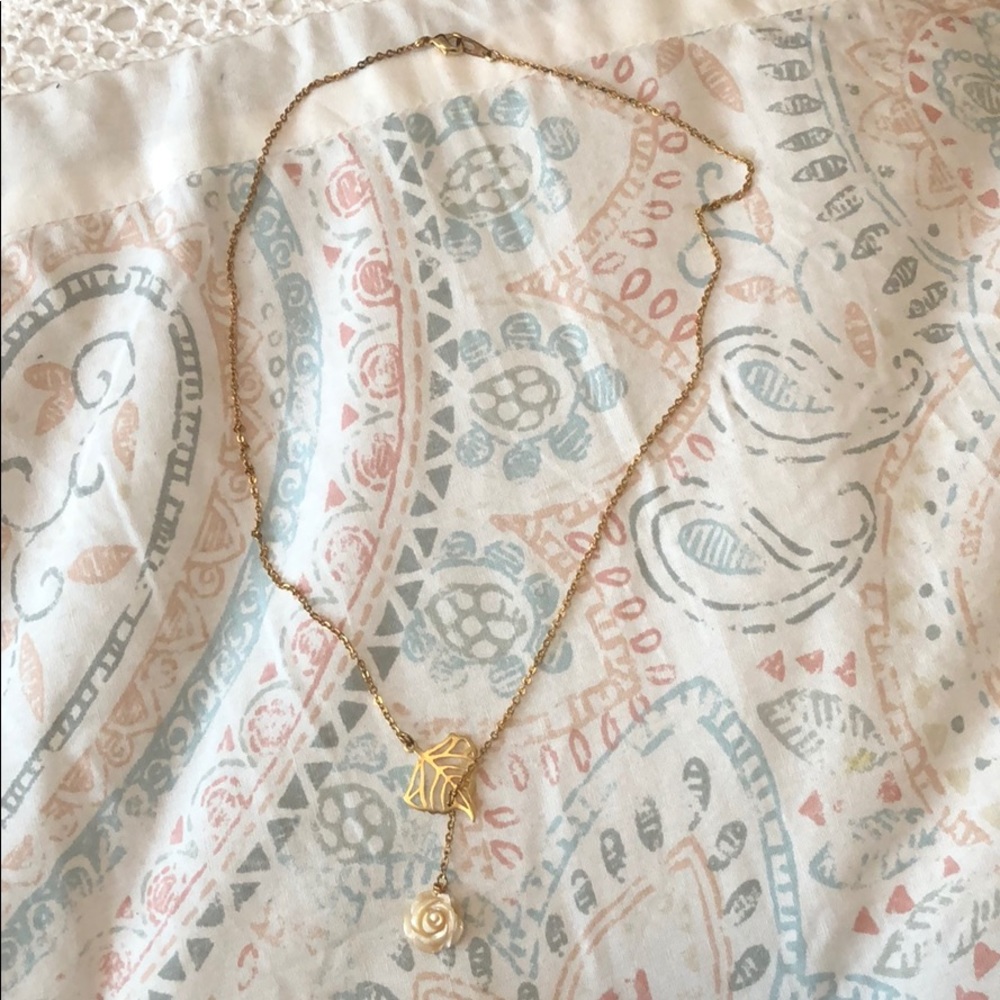 Dainty leaf and rose necklace